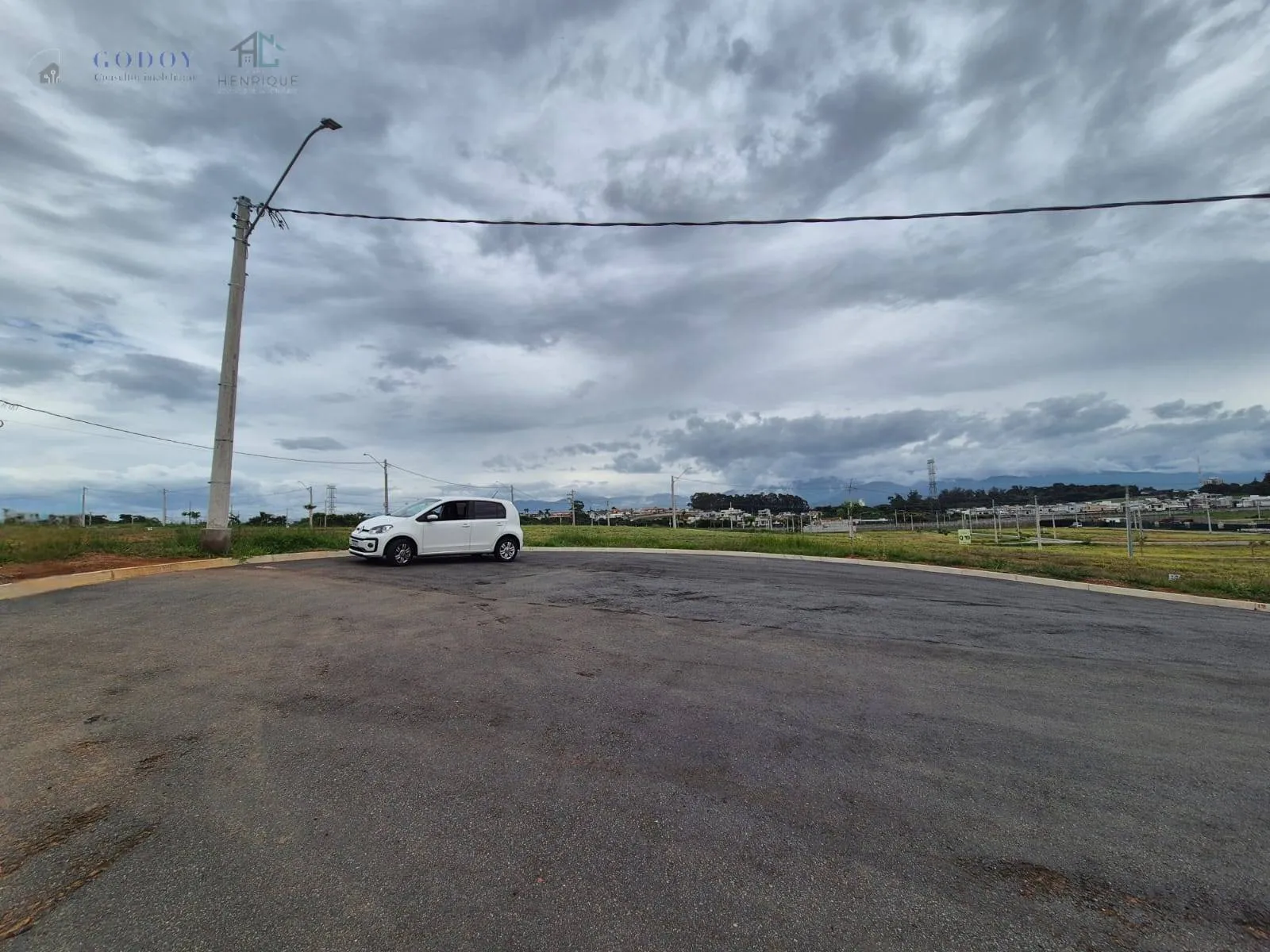 Imagem Terreno à venda - 250m² | Jardim Europa Residence Club - Pindamonhangaba/SP