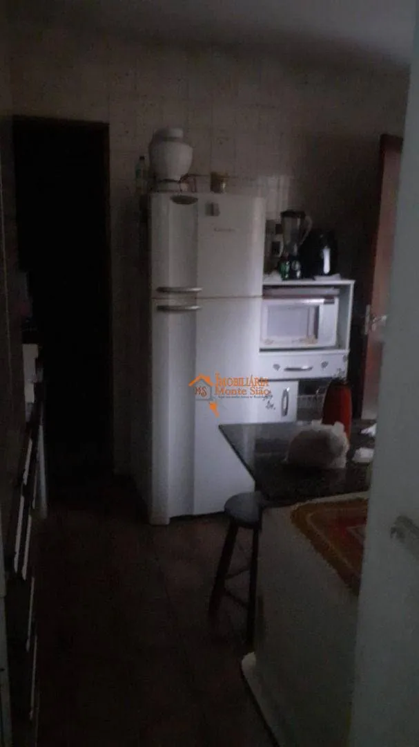 Imagem Sobrado com 3 dormitórios à venda, 206 m² por R$ 490.000,00 - Jardim Almeida Prado - Guarulhos/SP