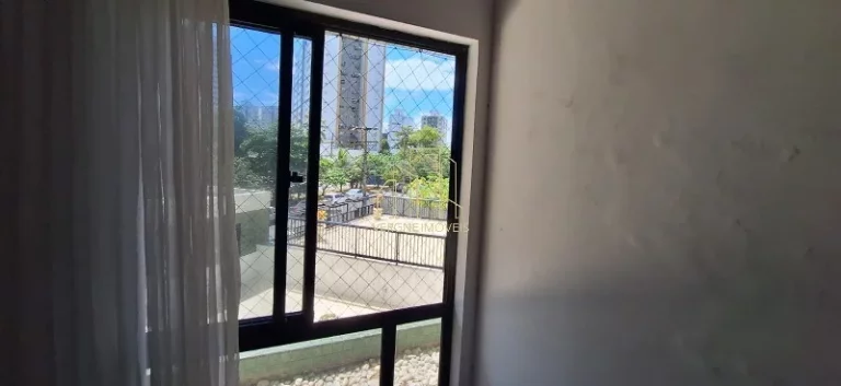 Imagem Bem localizado e ambientes amplos esse apartamento com quatro quartos a venda na pituba
