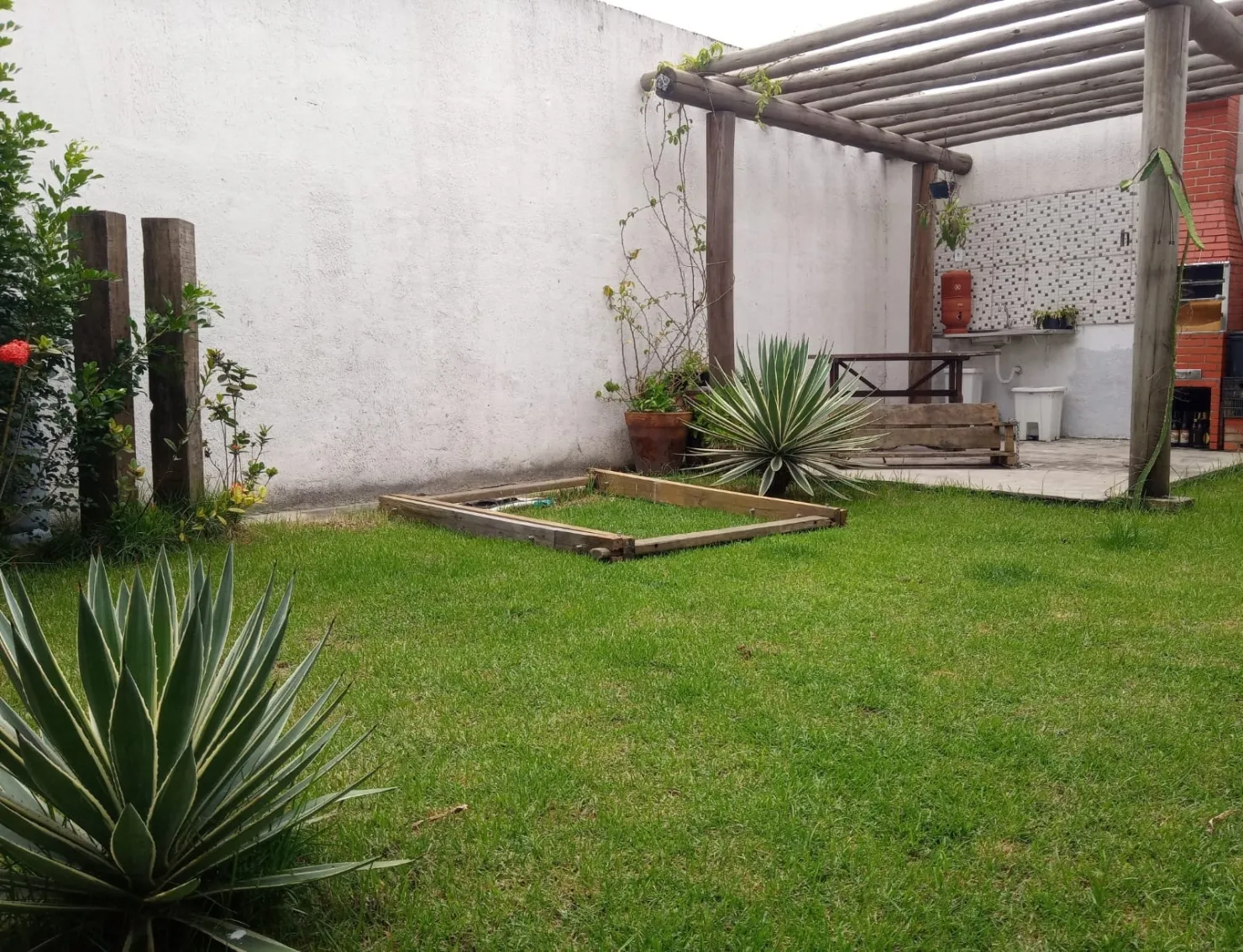 Imagem Casa à venda 3 Quartos, 1 Suite, 3 Vagas, 270M², Vila Santa Isabel, Taubaté - SP