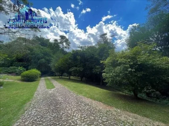 Imagem Cond. dos Arquitetos na Granja Viana - Contemporânea e despojada! Única!