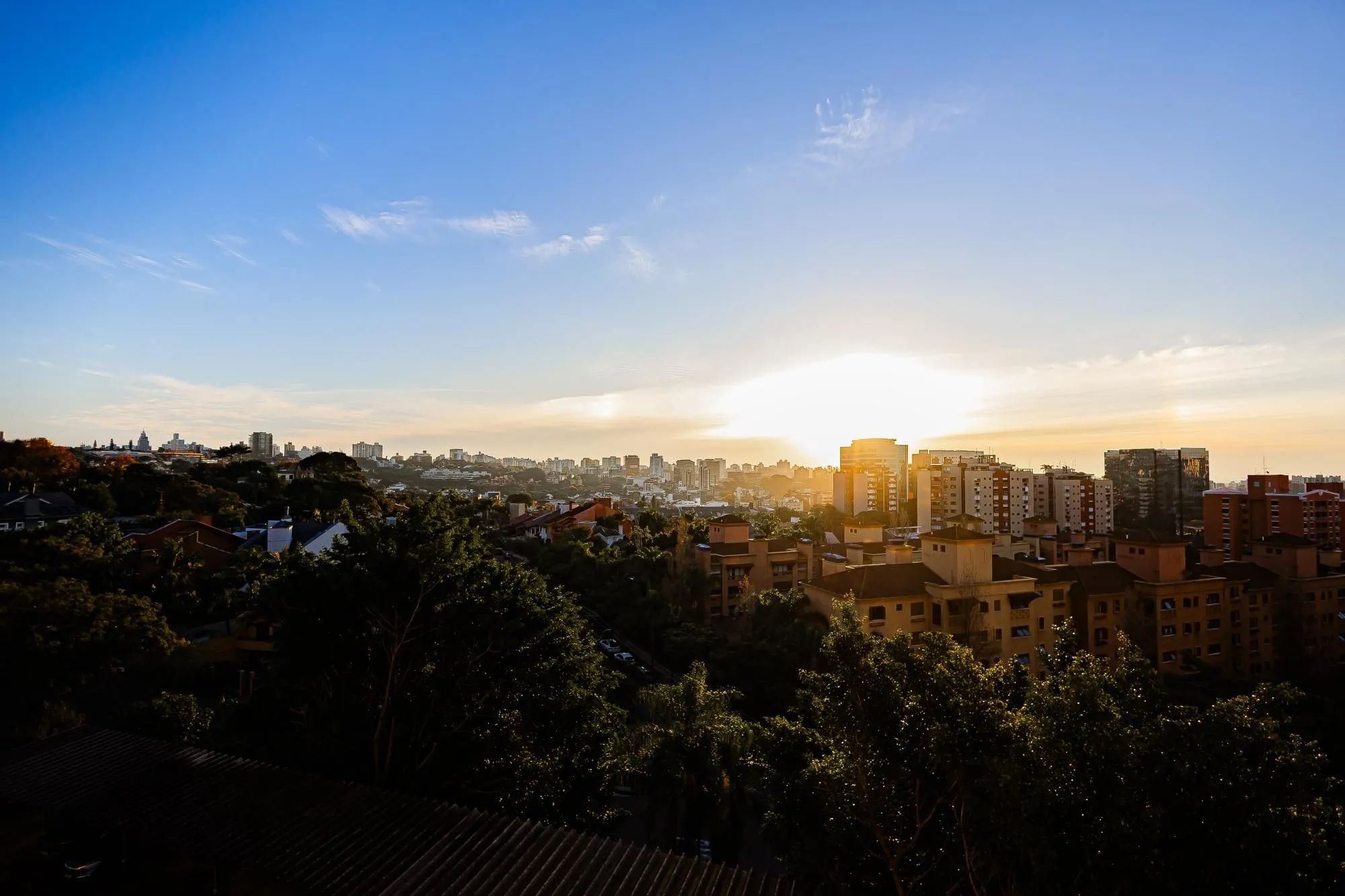 Imagem Apartamento de 97m² privativos com 3 dormitórios e 2 vagas