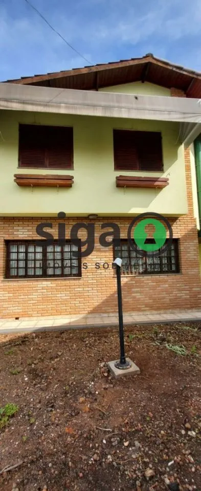Imagem Oportunidade Única casa Jardim Peri Peri com 305m² 4 dormitórios, 2 suítes