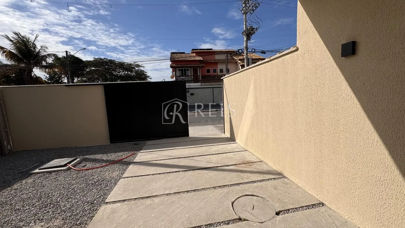 Imagem Casa para Venda em Rio das Ostras, Atlântica, 3 dormitórios, 2 suítes, 3 banheiros, 2 vagas