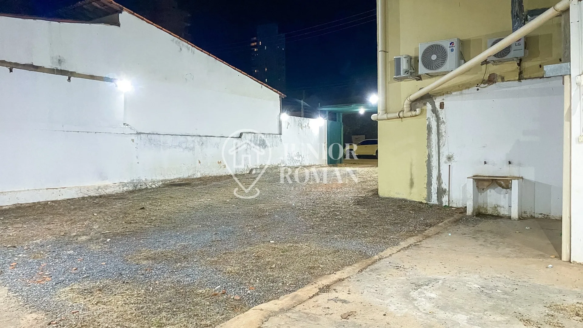 Imagem ESPAÇO PARA LOCAÇÃO - BARRACÃO COM 260M² - RENATO GONÇALVES - BARREIRAS/BA