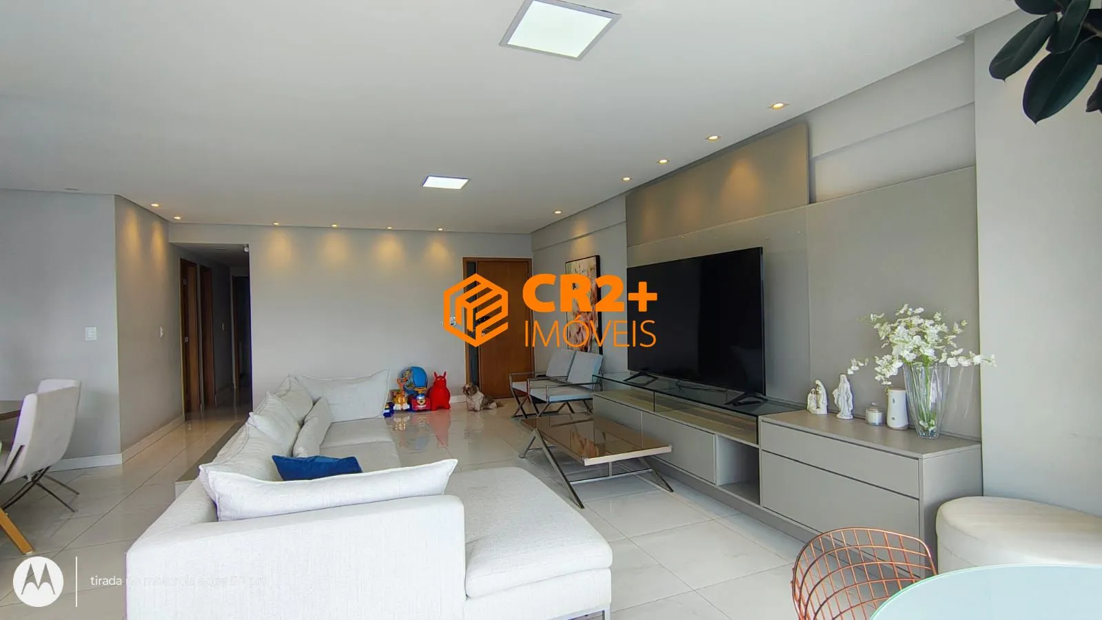 Imagem Vendo apartamento alto padrão 135m2, 03 quartos, 02 vagas de garagem em Boa Viag