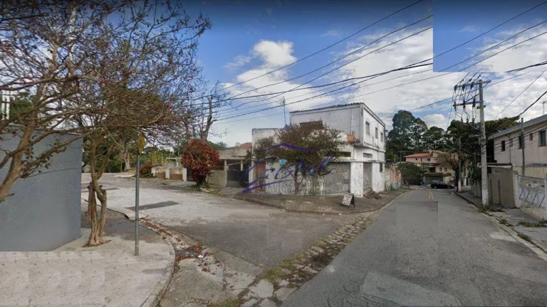 Imagem Oportunidade - Excelente terreno com 2.180 m² em ZM - Zona Mista. Ótimo para construtores!