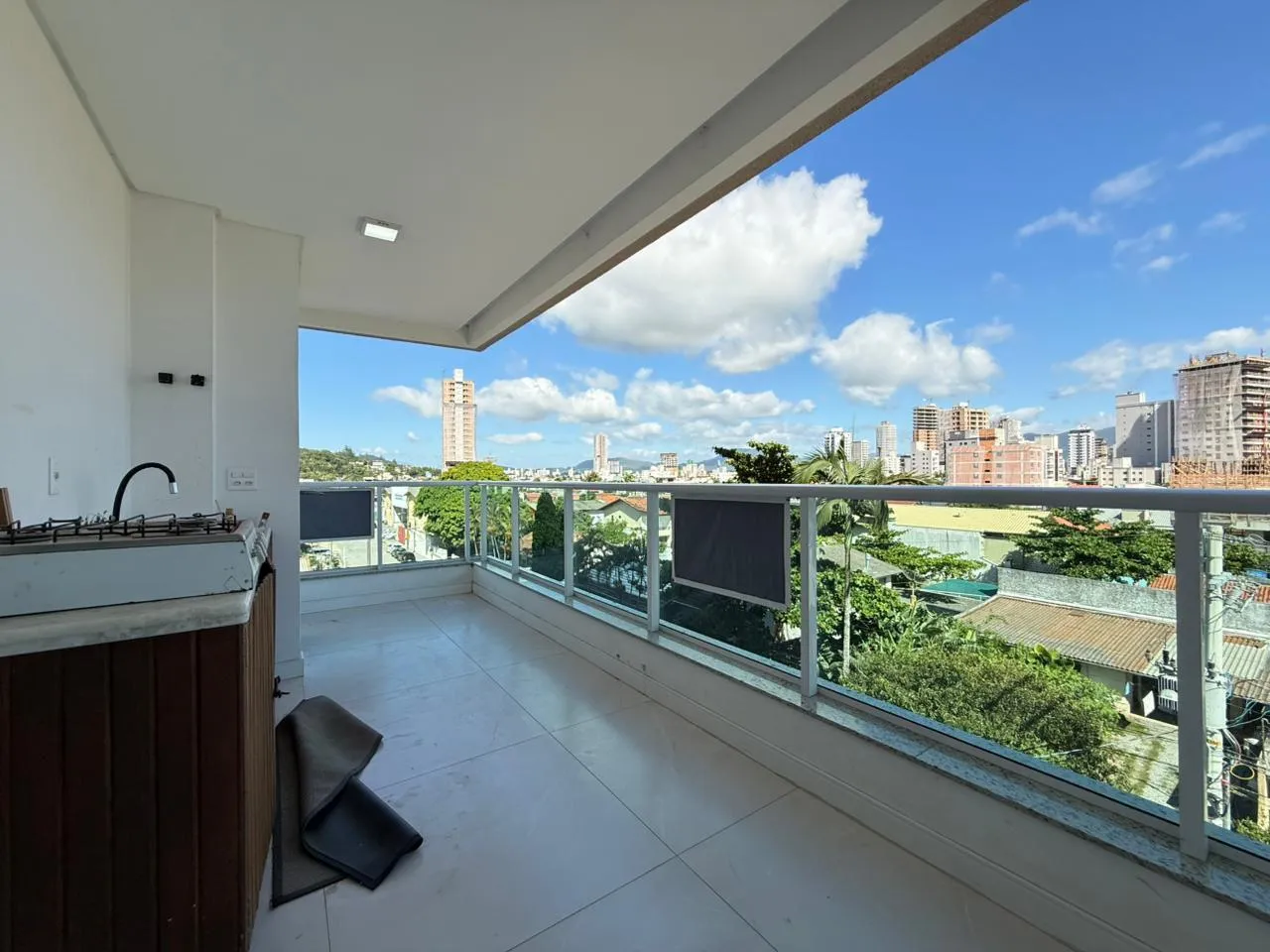 Imagem Apartamento à venda com 173m2 por R$ 1.750.000,00