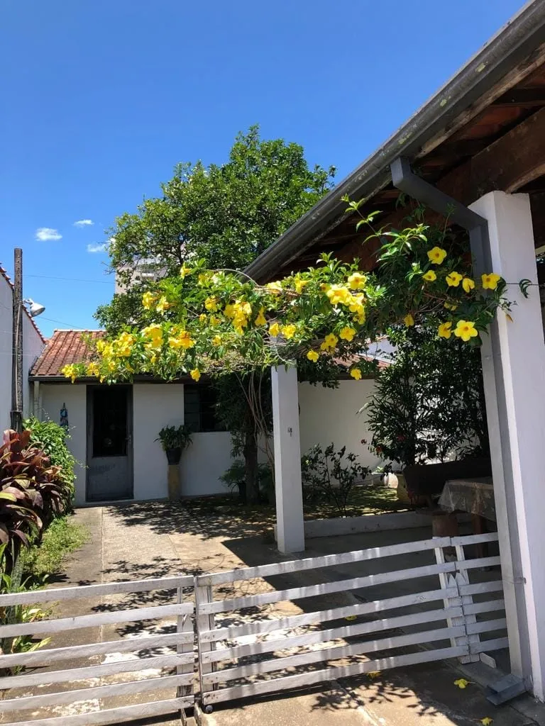 Imagem Casa à venda 3 Quartos, 2 Suites, 5 Vagas, 410M², Santana, Pindamonhangaba - SP