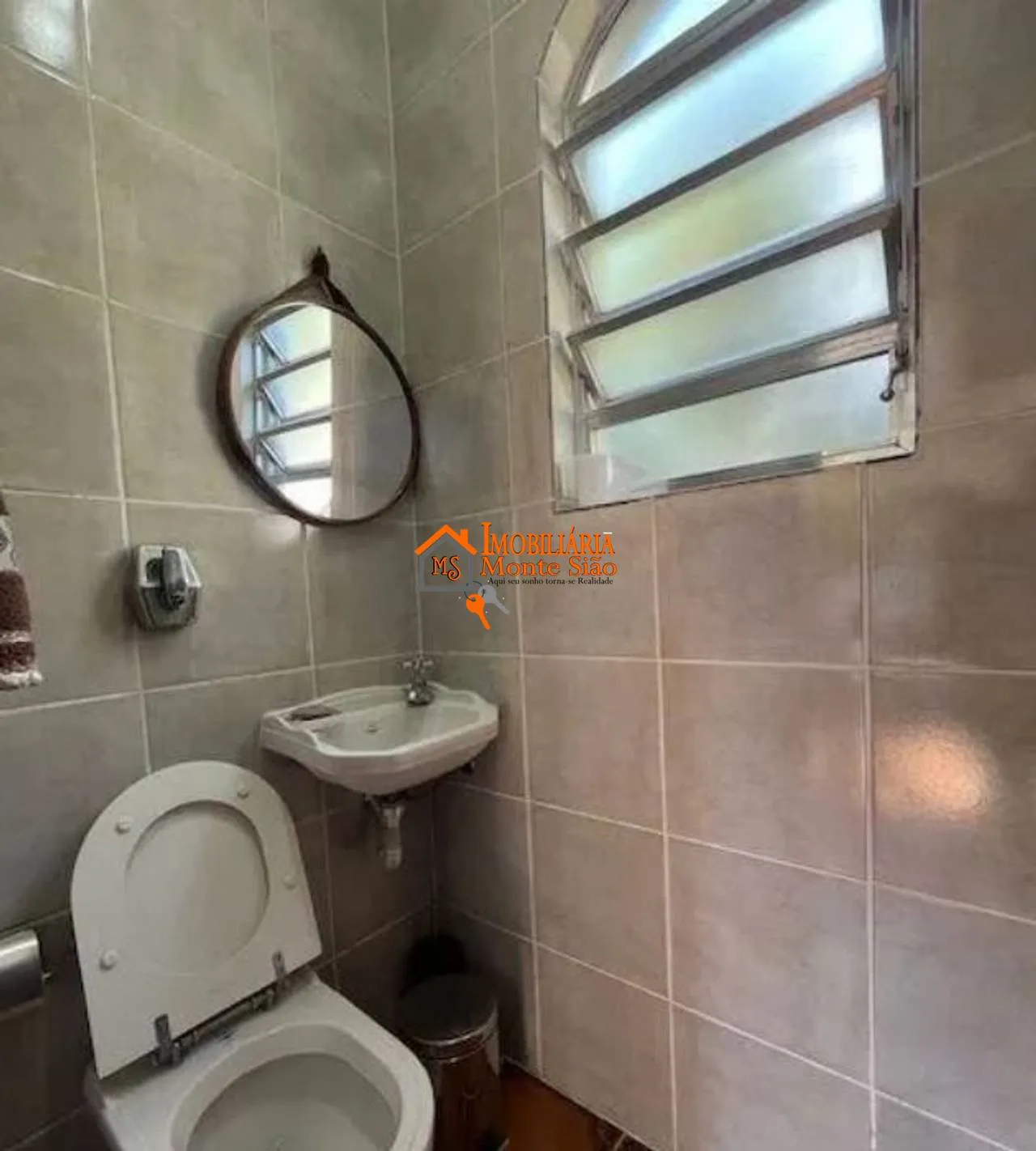 Imagem Casa com 3 dormitórios à venda, 860 m² por R$ 1.200.000 - Jardim do Papai - Guarulhos/SP