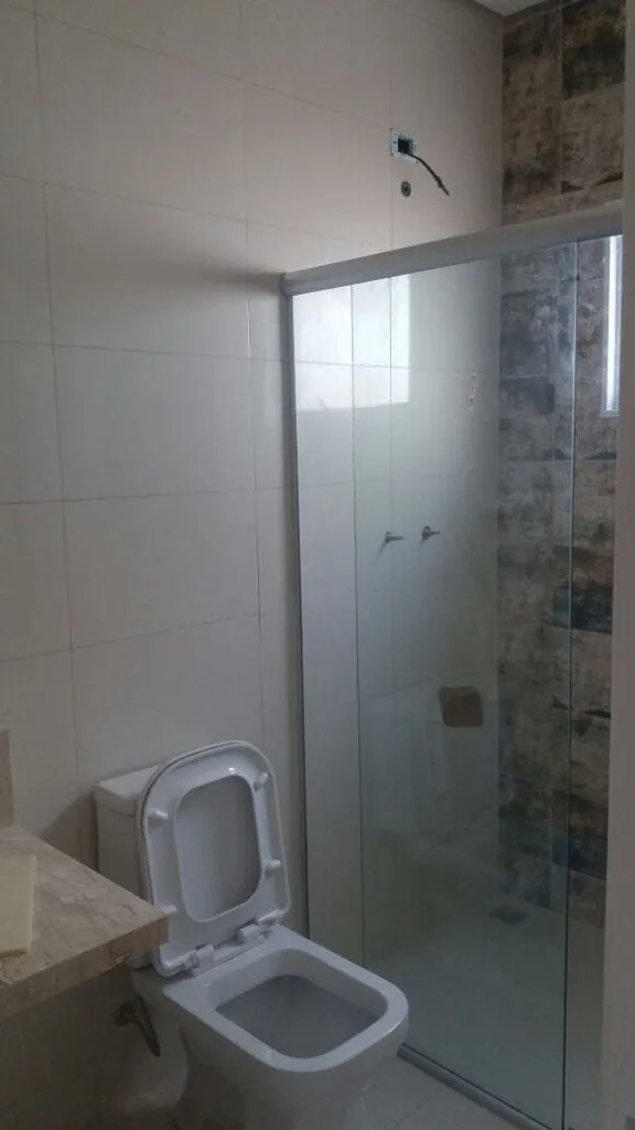 Imagem Casa à venda 5 Quartos, 2 Suites, 4 Vagas, Portal das Colinas, Guaratinguetá - SP