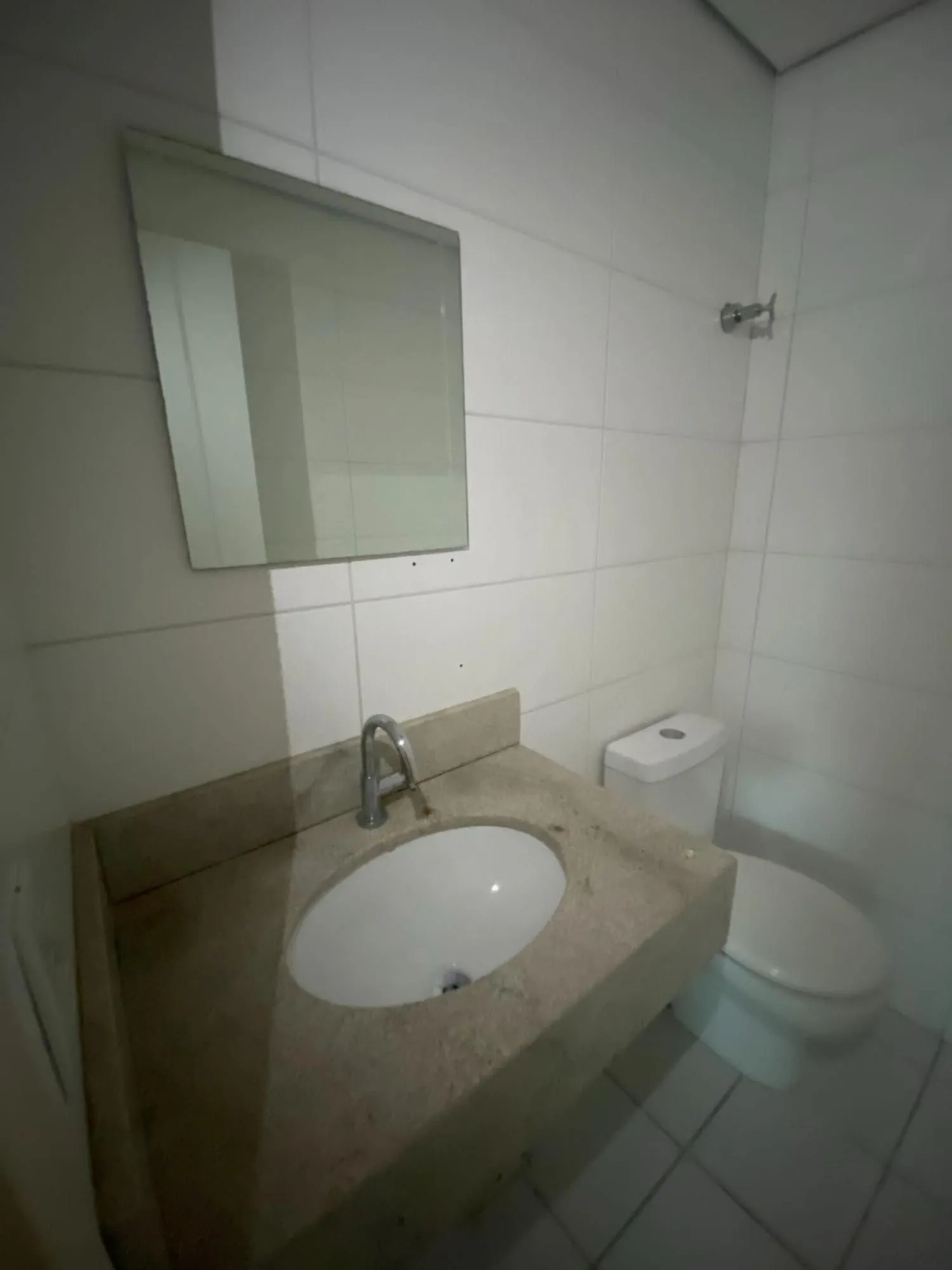 Imagem Sala Comercial no Bairro Praia de Belas - Porto Alegre