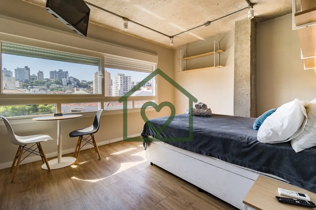 Imagem Studio premium 100% mobiliado com vaga. Localização com máxima demanda em Porto Alegre. Novos. Ro...