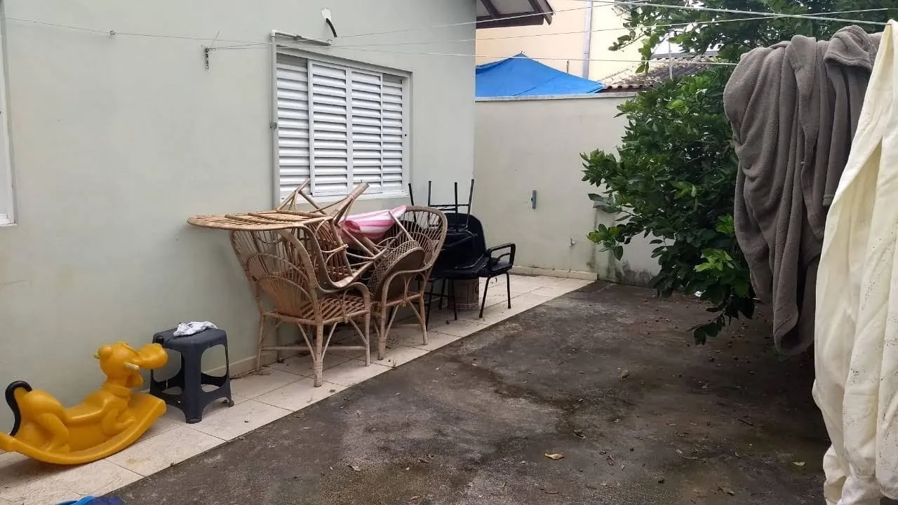 Imagem Casa à venda 3 Quartos, 1 Suite, 2 Vagas, 200M², Água Preta, Pindamonhangaba - SP