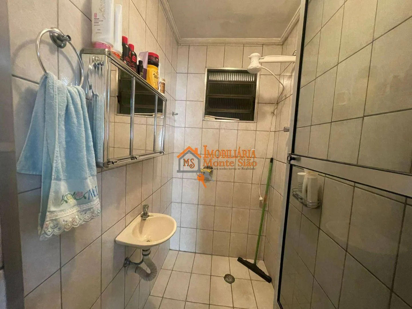 Imagem Sobrado com 2 dormitórios à venda, 316 m² por R$ 479.000,00 - Cidade Serodio - Guarulhos/SP