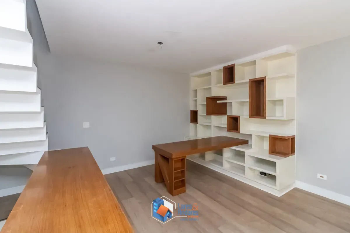 Imagem Triplex para venda em Itaim Bibi com 1 quarto, sendo 1 suíte, 90m²