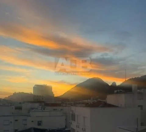 Apartamento quarto e sala à venda em Copacabana, na Belfort Roxo. (Airbnb)