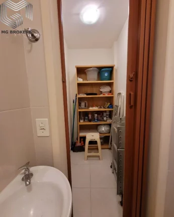 Imagem Apartamento à venda no Maracanã, Rio de Janeiro-RJ: 2 quartos, 1 suíte, 2 salas, 1 vaga, 81m² de área. Venha conferir!