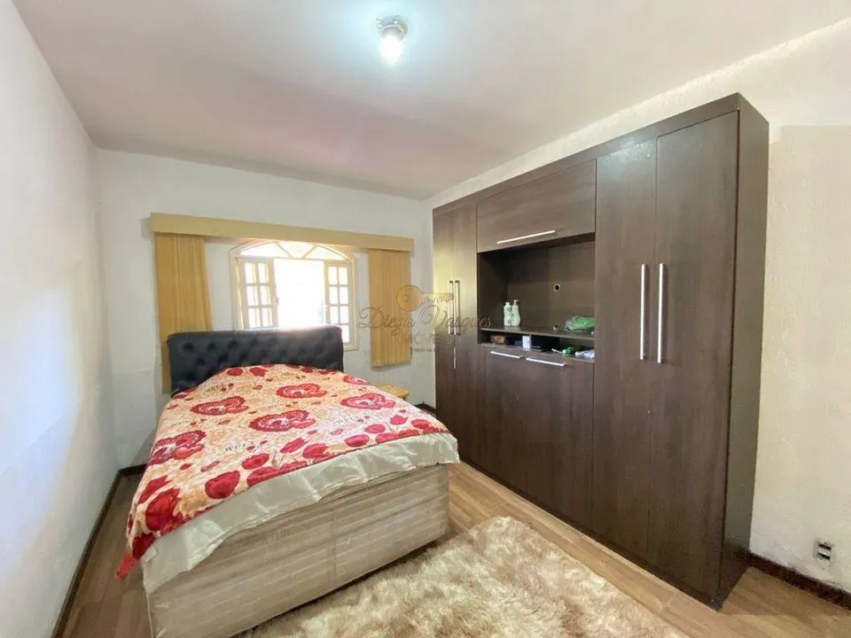 Imagem Casa para Venda em Teresópolis / RJ no bairro Pimenteiras