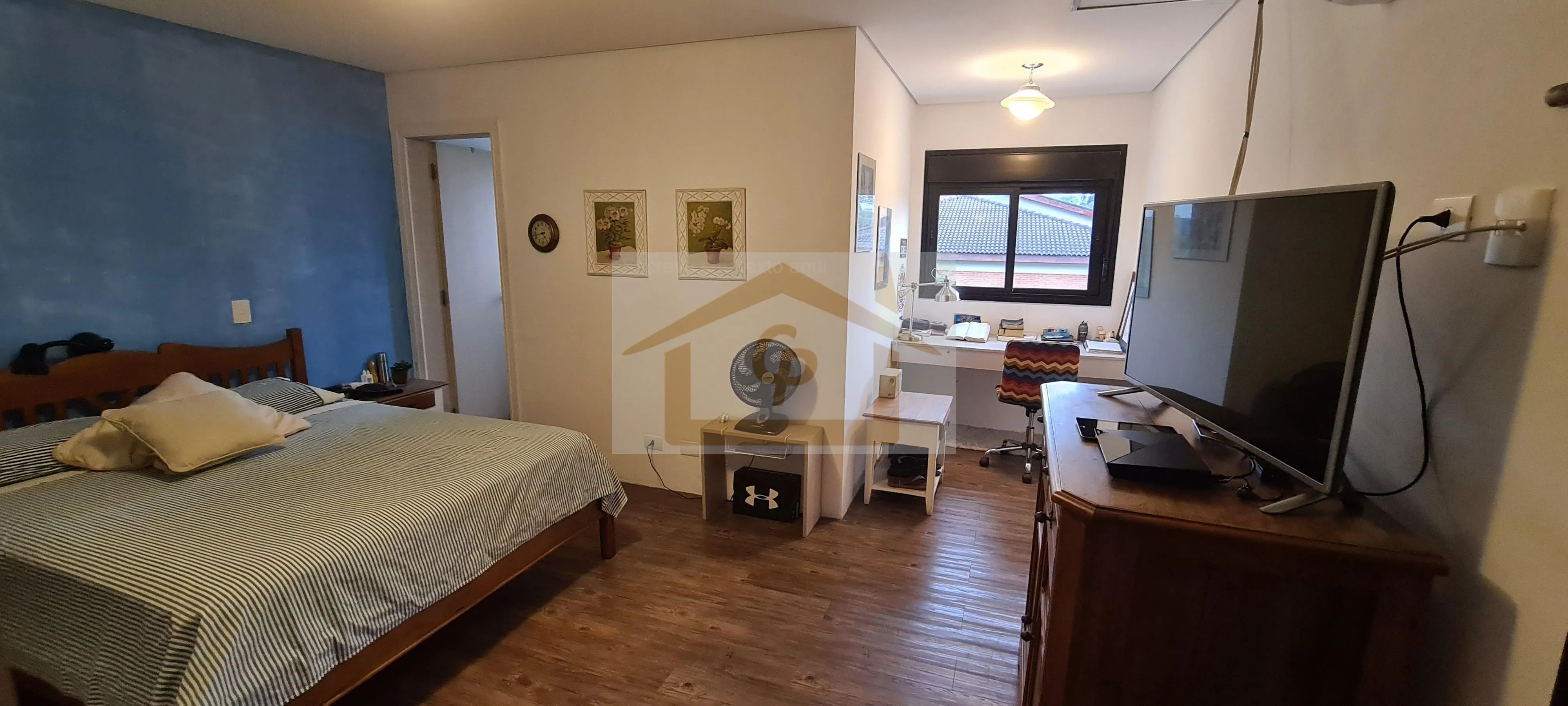 Imagem Casa Alto Padrão em condomínio fechado, 3 quartos sendo 2 suítes, 3 vagas cobertas