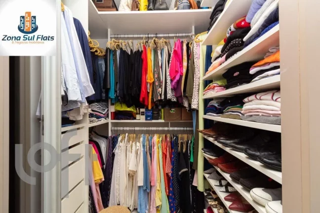 Imagem Apartamento à Venda Na Aclimação Com 2 Dormitórios Sendo 1 Suíte e 2 Vagas - Varanda Gourmet
