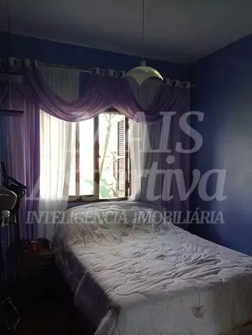 Imagem Casa semi mobiliada para venda em Pinhal Centro