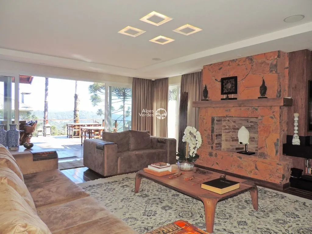 Imagem Casa à Venda em Planalto, Gramado - RS