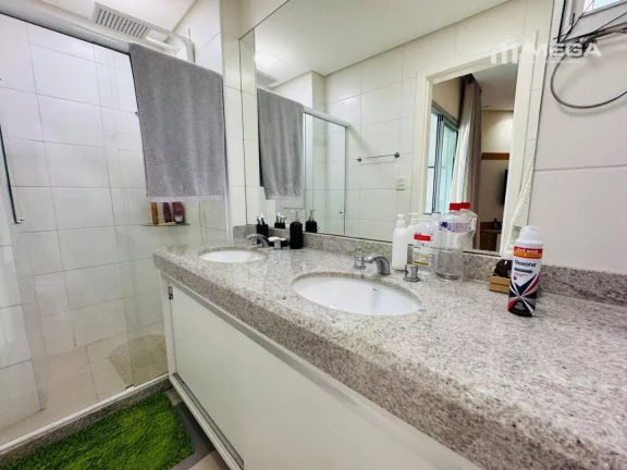 Imagem Europa Tower com 3 dormitórios à venda, 120 m² por R$ 1.250.000 - Praia de Itaparica - Vila Velha/ES