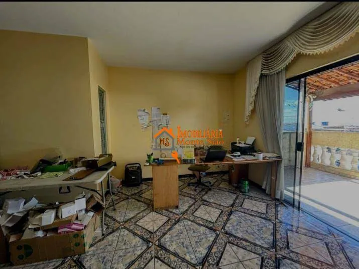 Imagem Sobrado de 3 dormitorios no Bairro Jardim Adriana