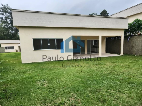 Imagem Casas térreas, 3 suítes, à venda ou locação na Granja Viana
