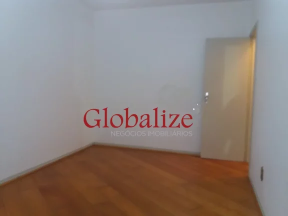 Imagem Apartamento à venda próximo a praia com 2 dormitórios e 1 vaga no bairro do Gonzaga em Santos por R$ 740.000,00