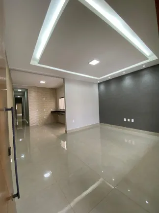 Foto do imóvel Casa com 3 Quartos à Venda, 105 m² em Das Indústrias - Senador Canedo