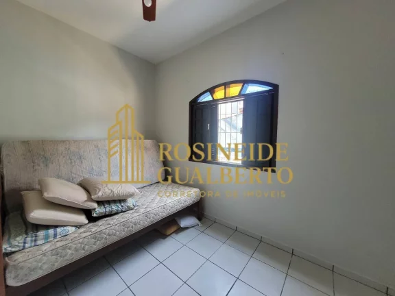 Imagem Casa na Praia das Palmeiras – Conforto, Espaço e Lazer em bairro nobre.