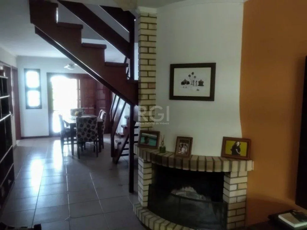 Imagem Casa para Venda - 188m², 3 dormitórios, sendo 1 suites, 2 vagas - Ipanema