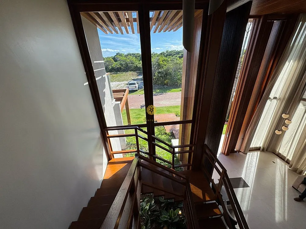 Imagem Casa de luxo no Piscinas Naturais  Praia do Forte, 7 suítes