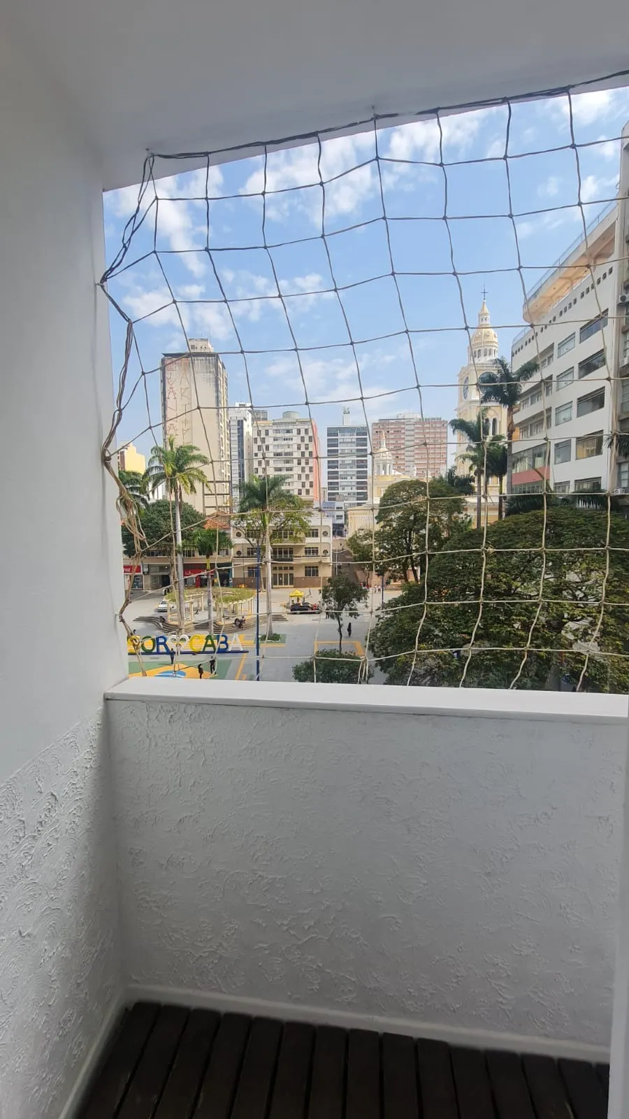 Imagem Sala comercial à venda, Centro de Sorocaba, 25 m², recepção, pronta para uso, próxima à Rua São Bento e ao Boulevard Braguinha, ideal para escritório