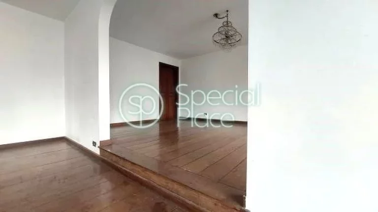 Imagem Apartamento amplo e iluminado no Jardim América. São 241m² de área privativa com 3 dormitórios ...
