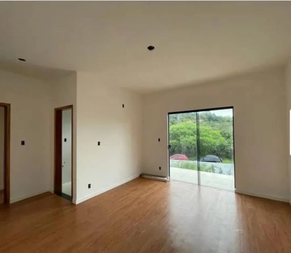Imagem Casa à venda 2 Quartos, 1 Suite, 140M², Jardim Continental II, Taubaté - SP