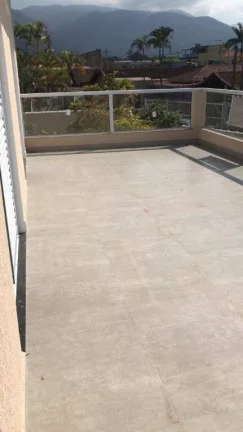 Imagem Sobrado com 4 dormitórios à venda, 165 m² por R$ 1.300.000,00 - Solemar - Praia Grande/SP