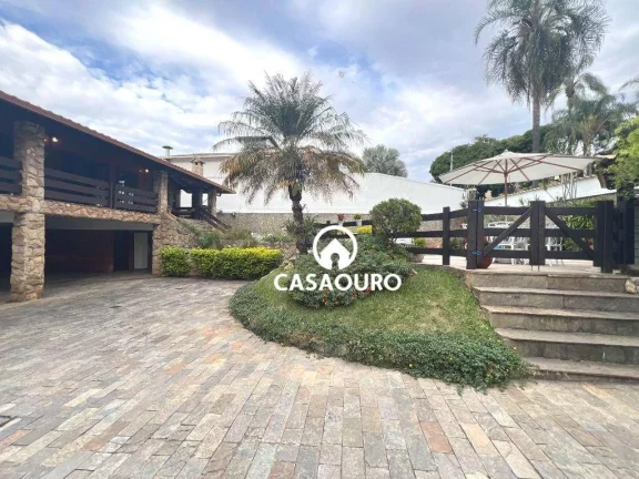 Imagem Casa com 6 quartos à venda, 420 m² por R$ 2.500.000 - São Luiz - Belo Horizonte/MG