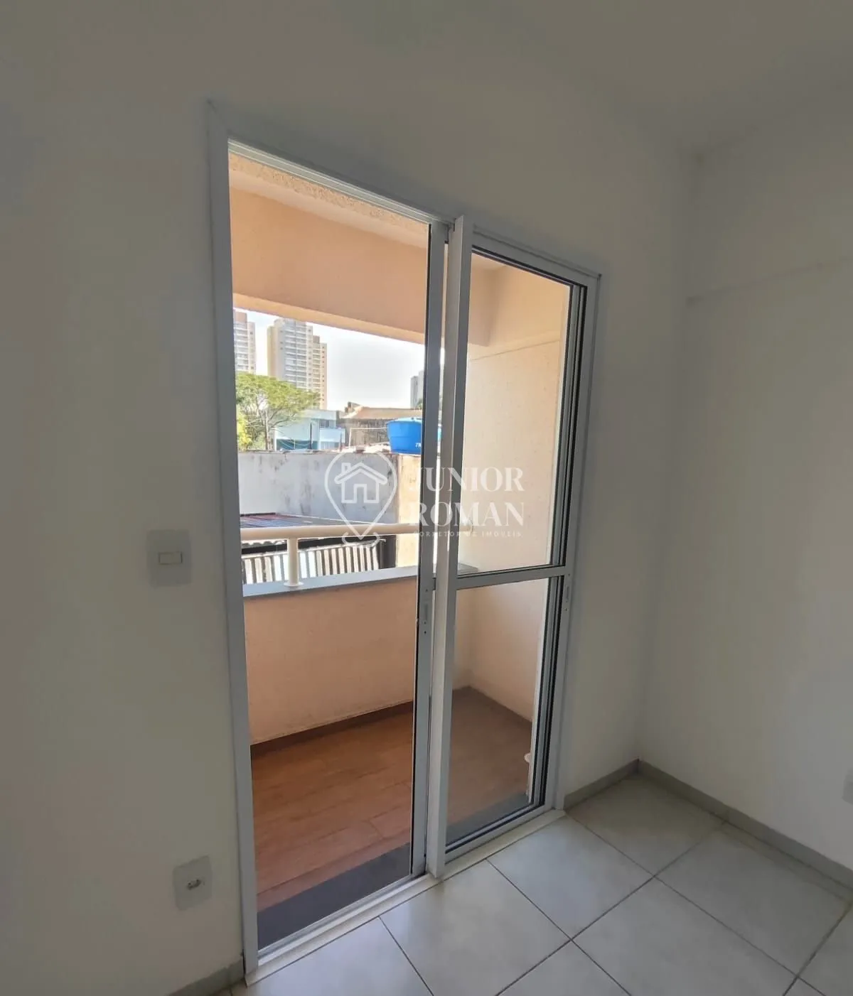 Imagem APARTAMENTO 2 DORM COM VARANDA E VISTA PARA O SBC PLAZA SHOPPING - LOCAÇÃO NO CONDOMÍNIO SANT'ANNA