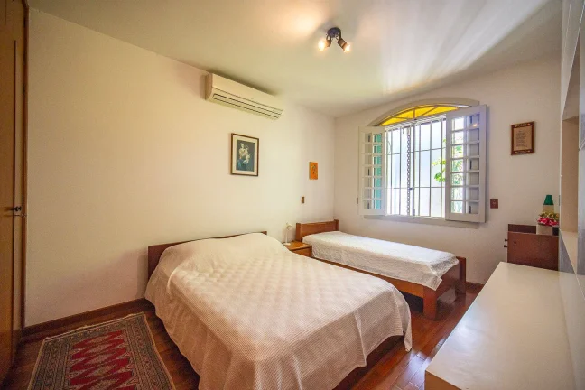 Imagem Casa 5 suítes à venda, 756 m² por R$ 2.300.000 - Chácara Eliana - Cotia/SP