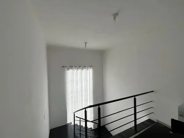 Imagem Casa de alto padrão em condomínio no bairro Suru em Santana de Parnaíba-SP: 3 quartos, 3 suítes, 2 salas, 5 banheiros, 2 vagas, 200m².