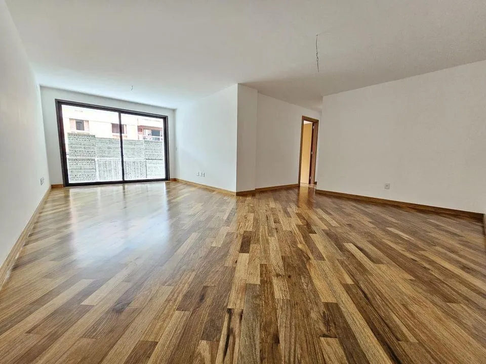 Foto do imóvel Apartamento para Venda em Teresópolis / RJ em Rua Wancler Fonseca