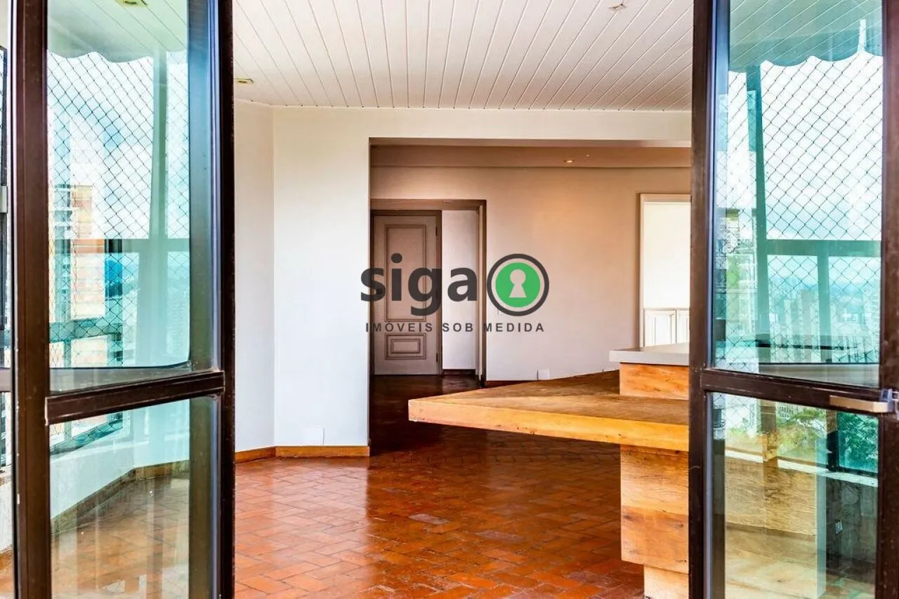 Imagem VENDE no Morumbi (Vila Suzana) Apartamento com 3 suítes, 4 Vagas + Depósito
