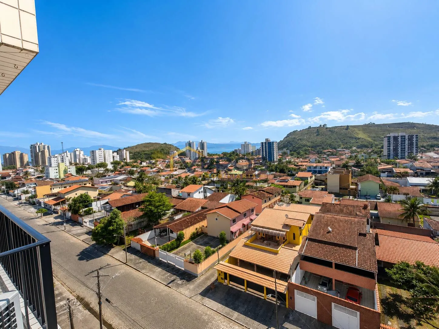Imagem Apartamento a venda com 2 quartos a 500m da praia Martim de Sá