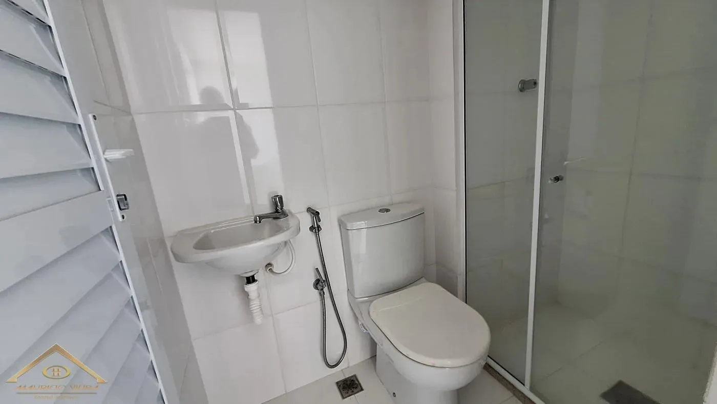 Imagem Apartamento para Venda em Cabo Frio / RJ no bairro Vila Nova