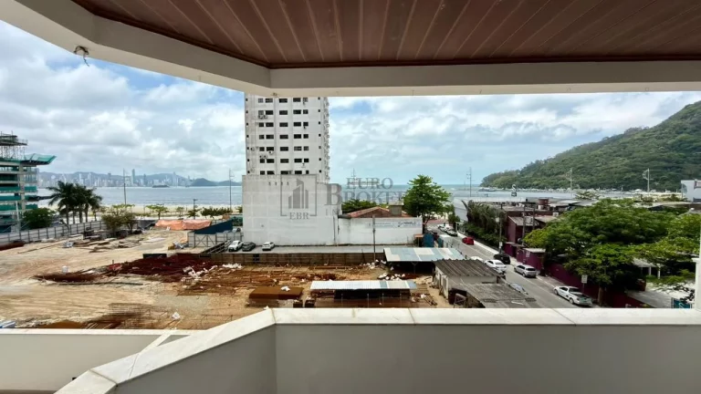 Imagem Apartamento Quadra Mar para locação temporada com 03 dormitórios