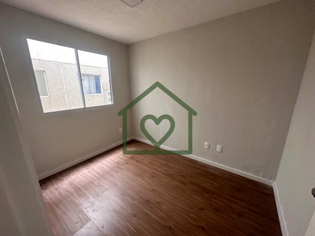 Imagem Venha conhecer esse charmoso apartamento com 2 quartos, 1 sala, 1 banheiro e 1 vaga de garagem, perf...