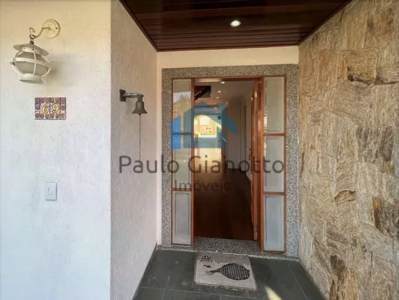 Imagem Casa à venda no Condomínio São Paulo II em Cotia